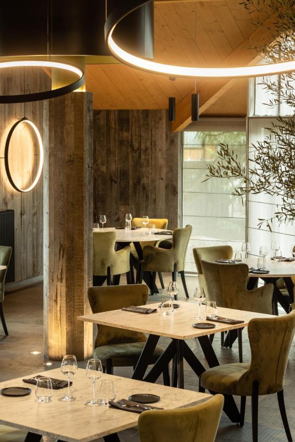 Logis Hotel Parenthese, Restaurant & Spa Chille 외부 사진