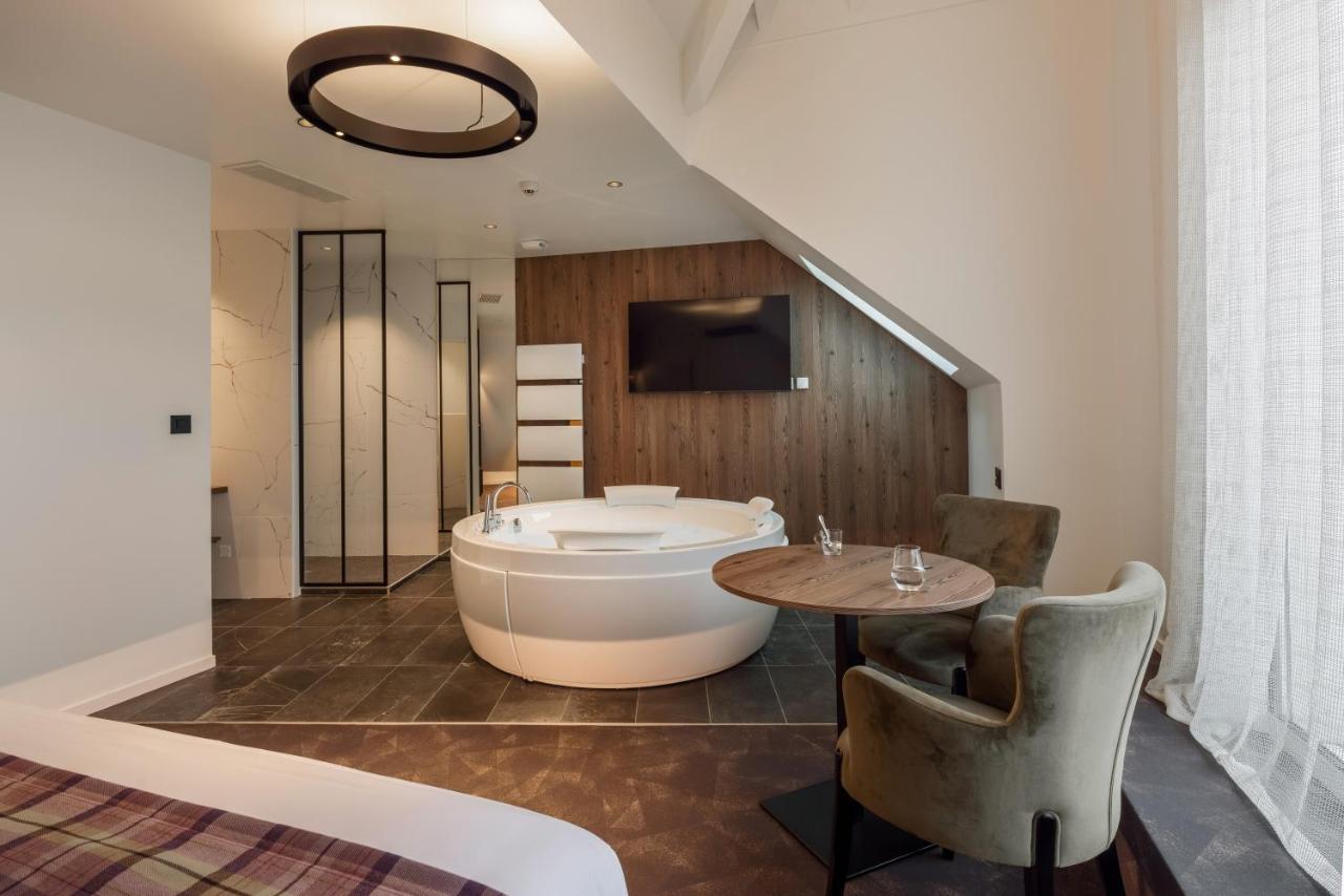 Logis Hotel Parenthese, Restaurant & Spa Chille 외부 사진