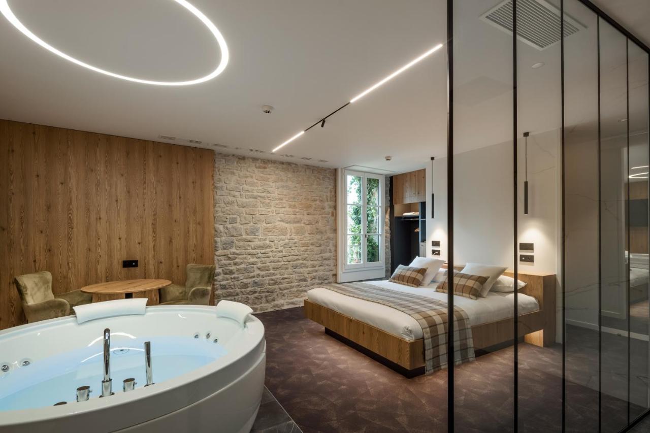 Logis Hotel Parenthese, Restaurant & Spa Chille 외부 사진