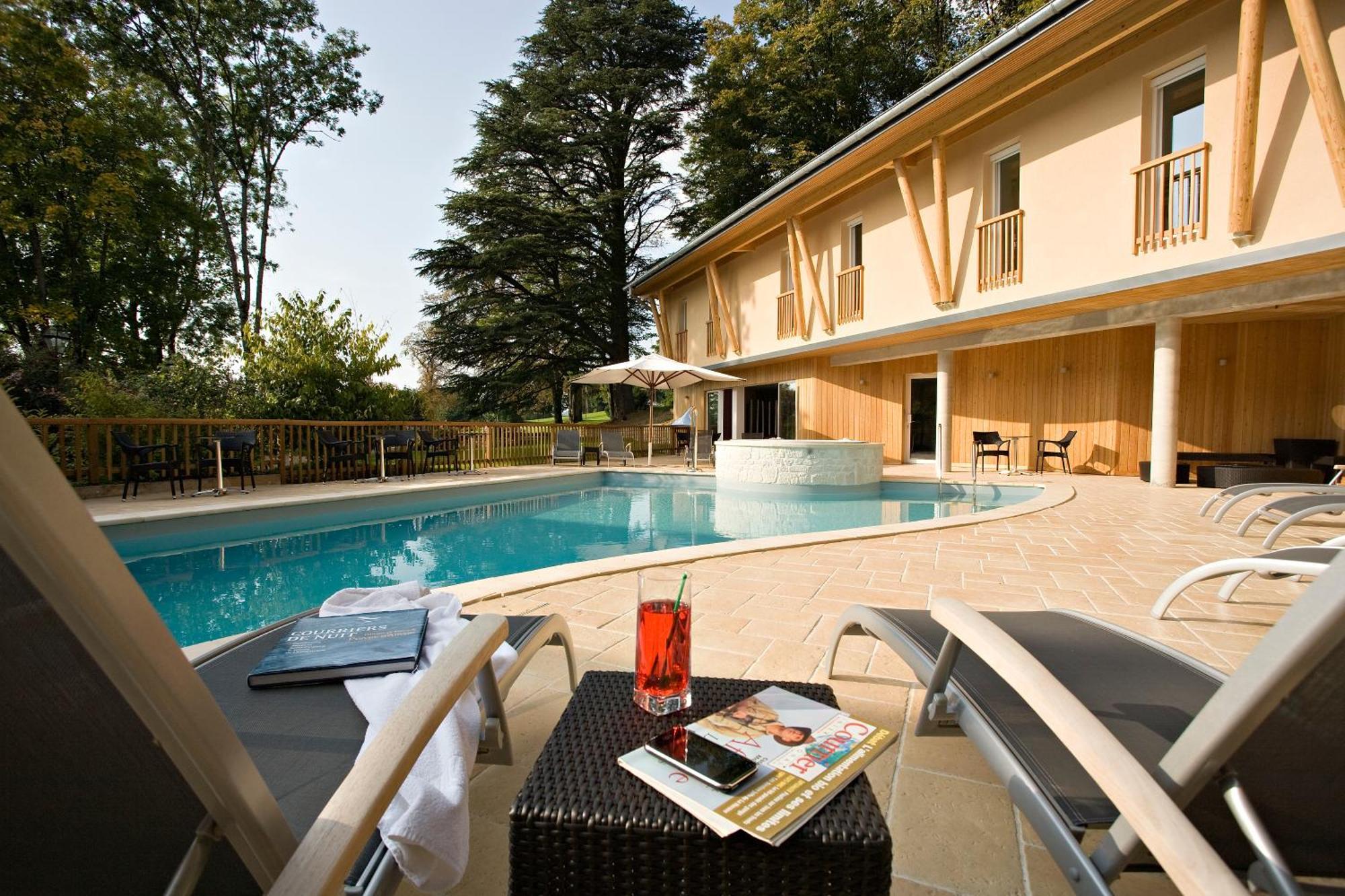 Logis Hotel Parenthese, Restaurant & Spa Chille 외부 사진