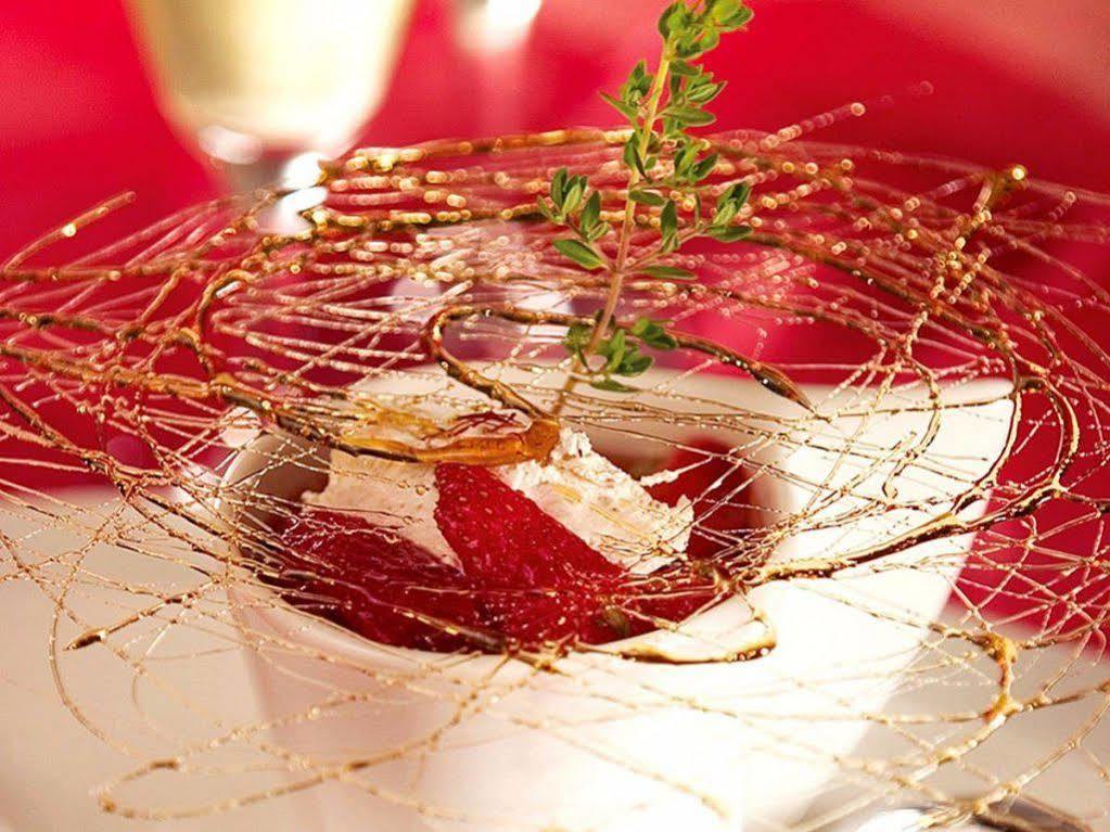 Logis Hotel Parenthese, Restaurant & Spa Chille 외부 사진
